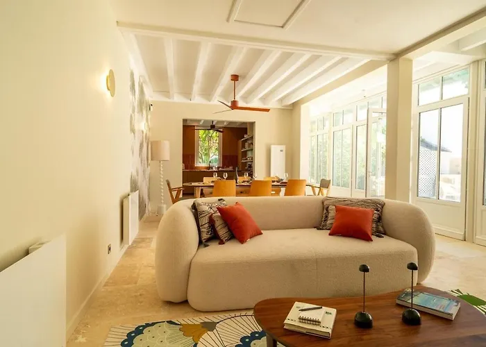 Design, Coeur D'arcachon Et A Pied Arcachon